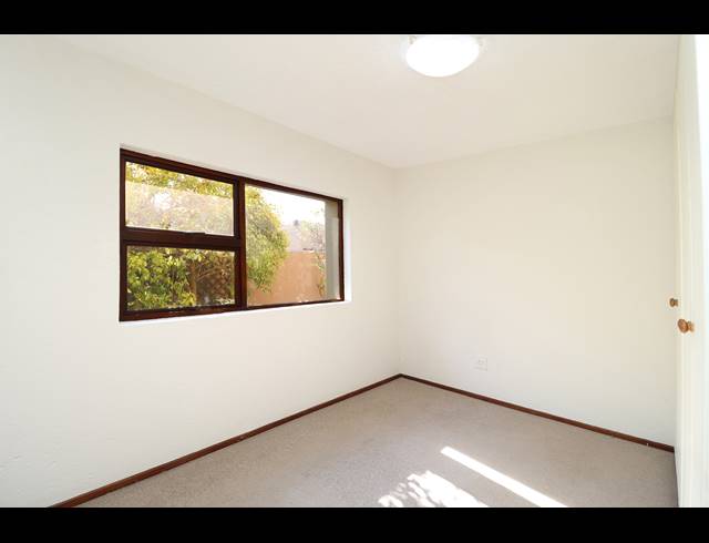2 BEDROOM HOUSE FOR SALE IN ORCHARDS